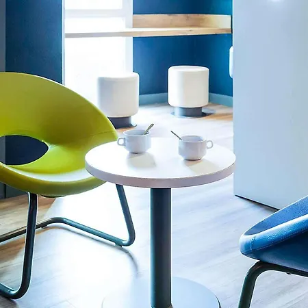 Ibis Budget Granville-3